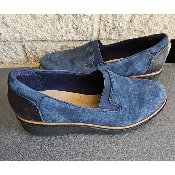 Collection by Clarks Sharon Dolly Slip on Loafer, Womans Sz 6.5, Blue - Picture 7 of 7